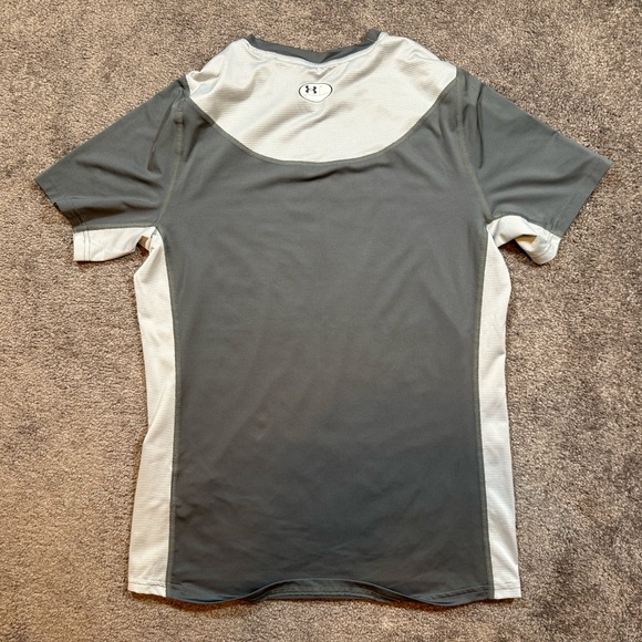 Under Armour T-shirt - Picture 5 of 5